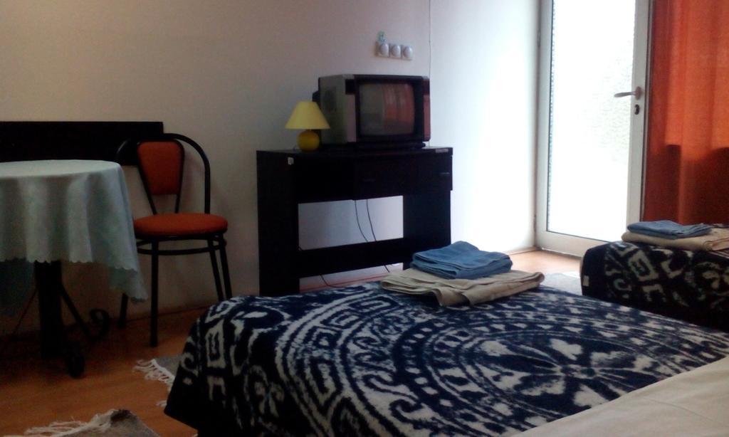 Motel Le Village Skopje Zimmer foto